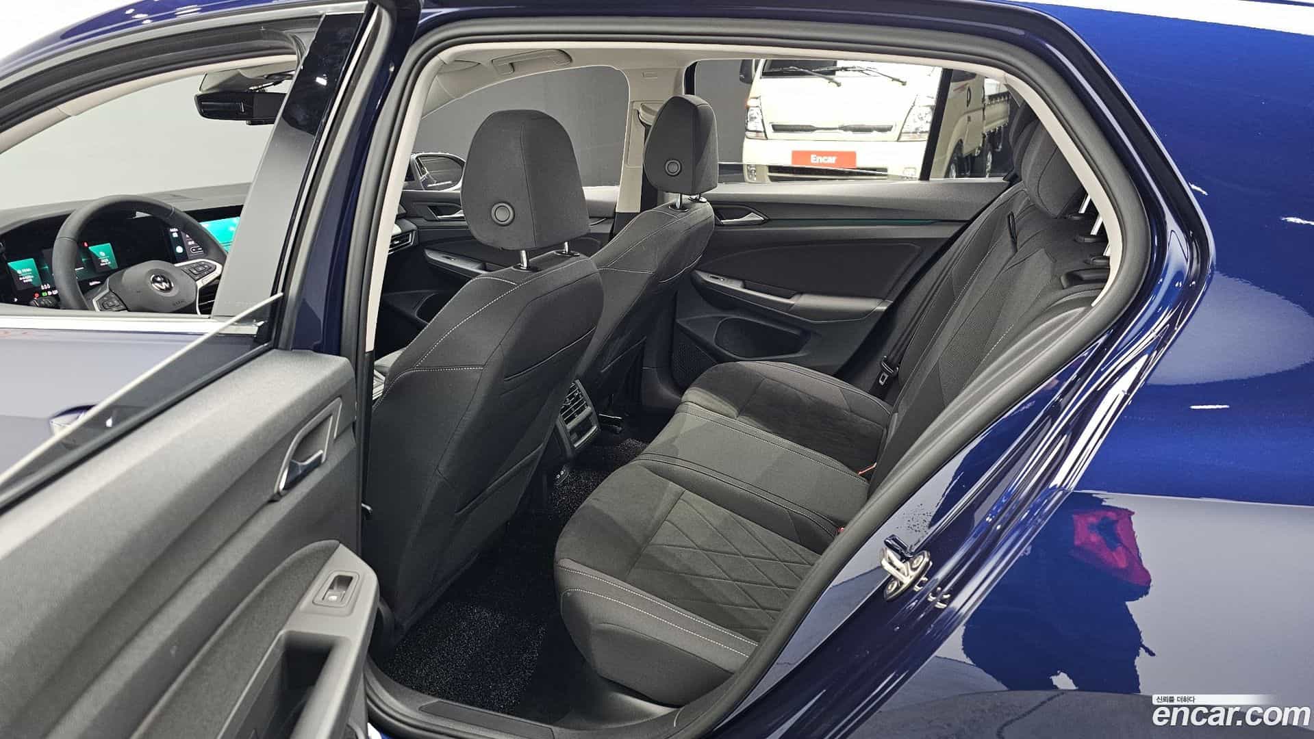 Golf Volkswagen 2022.0-OPTION-015