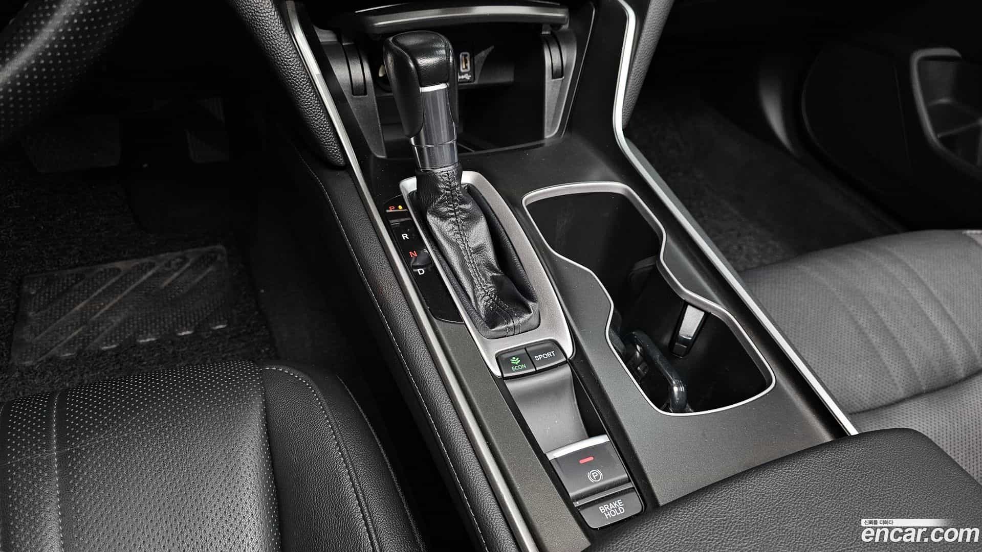 Accord Honda 2019.4-INNER-009