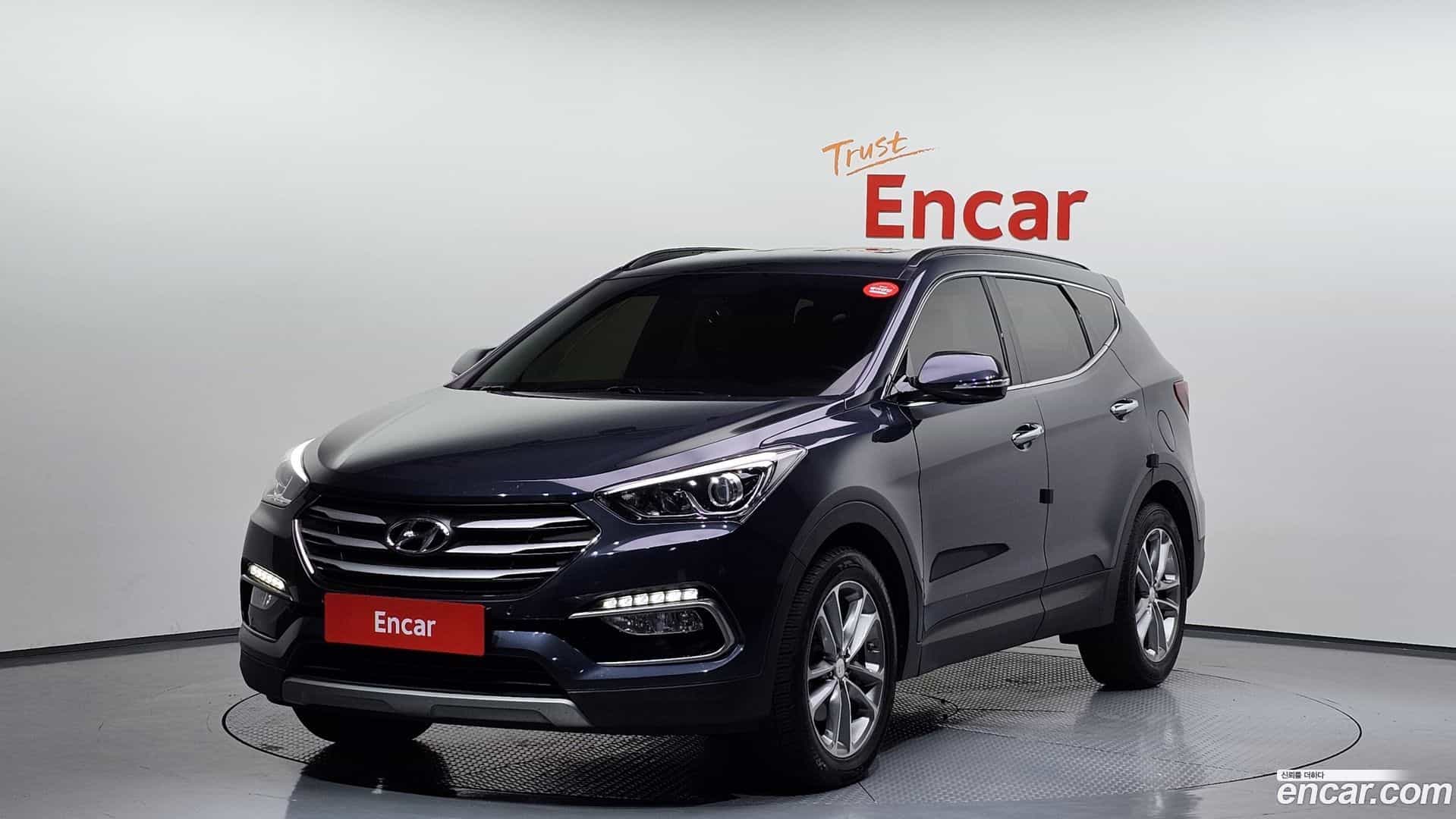 Santafe Hyundai 2017.1-OUTER-001