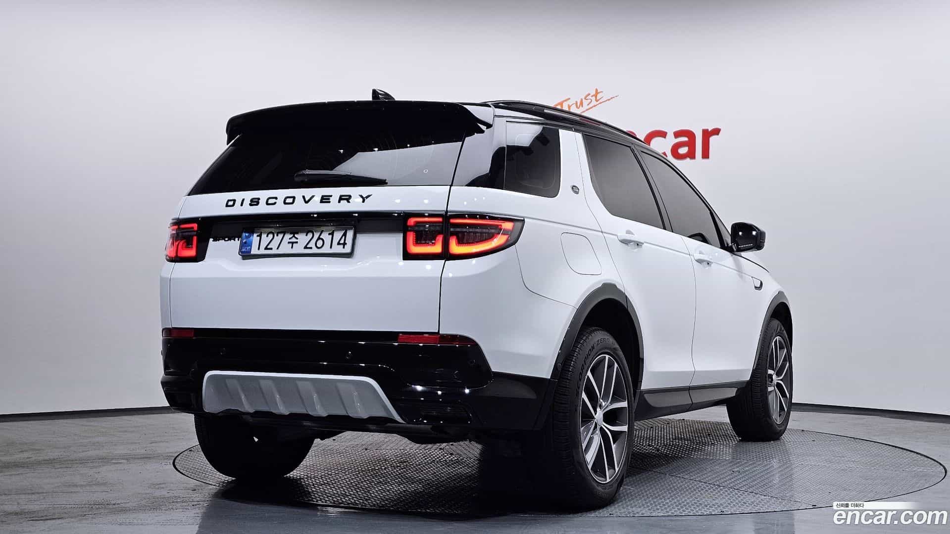 Discovery Sport Land Rover 2024.11-OUTER-002