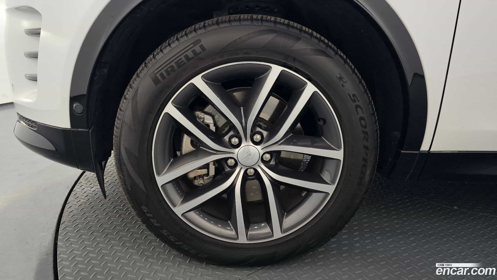 Discovery Sport Land Rover 2024.11-OUTER-005