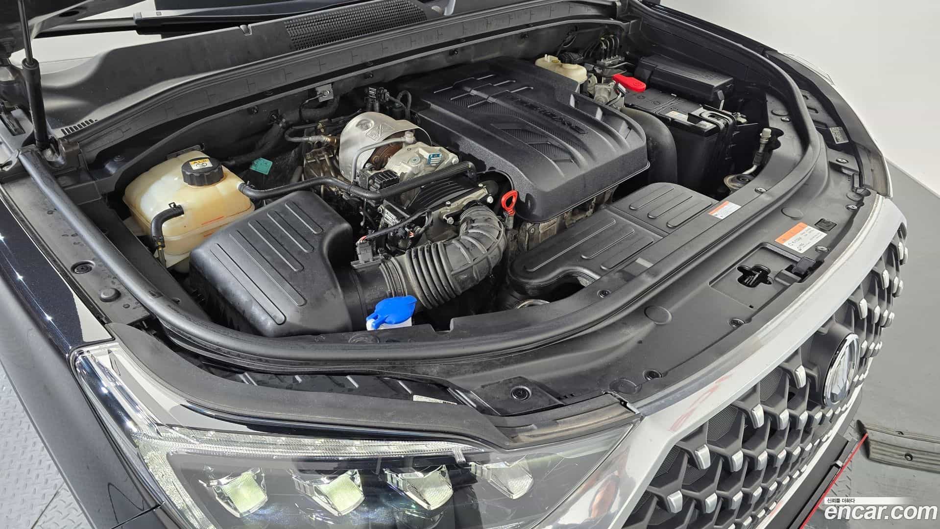 Rexton KG Mobility 2021.0-INNER-006