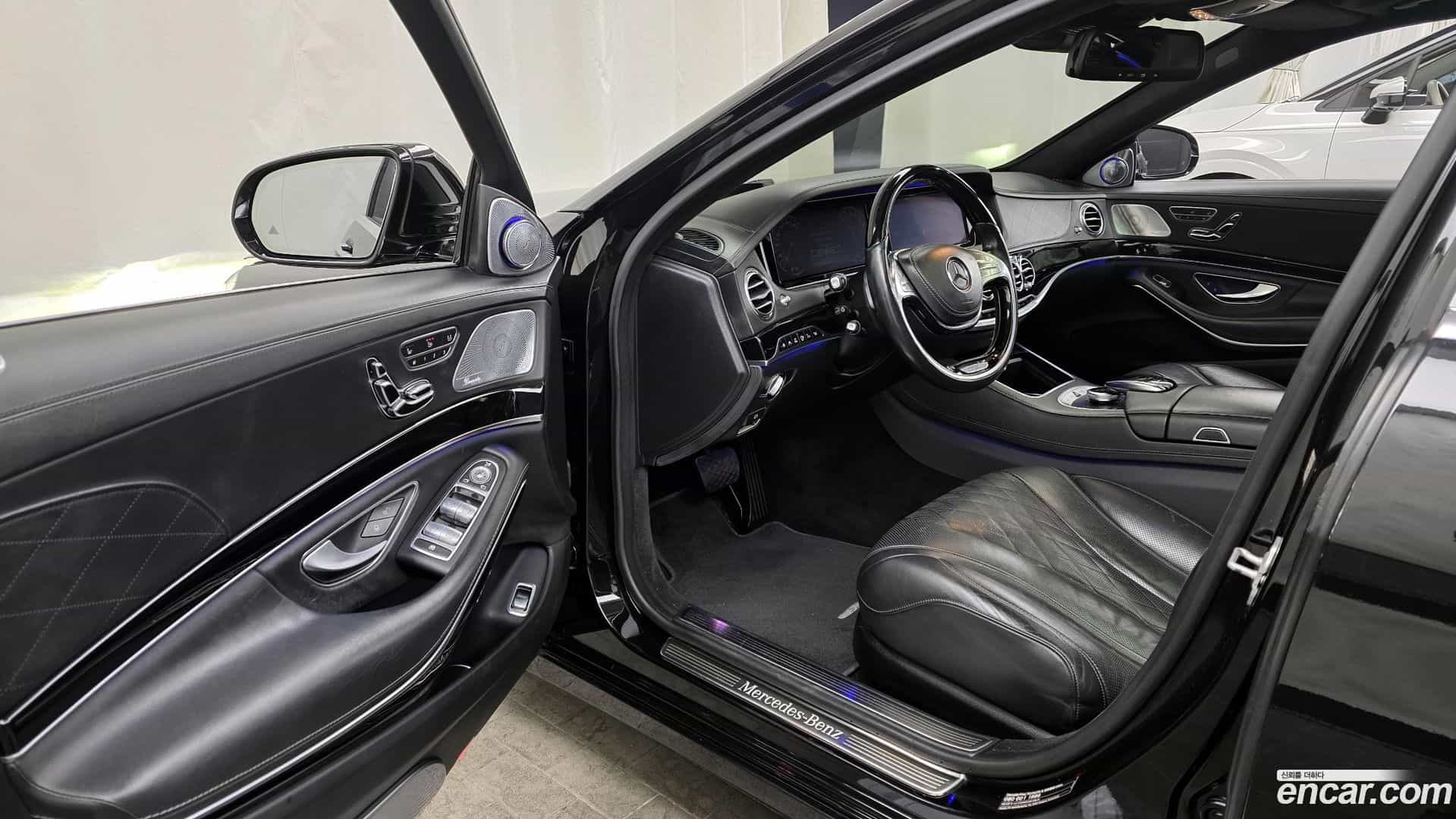 S-Class Mercedes-Benz 2015.3-INNER-010