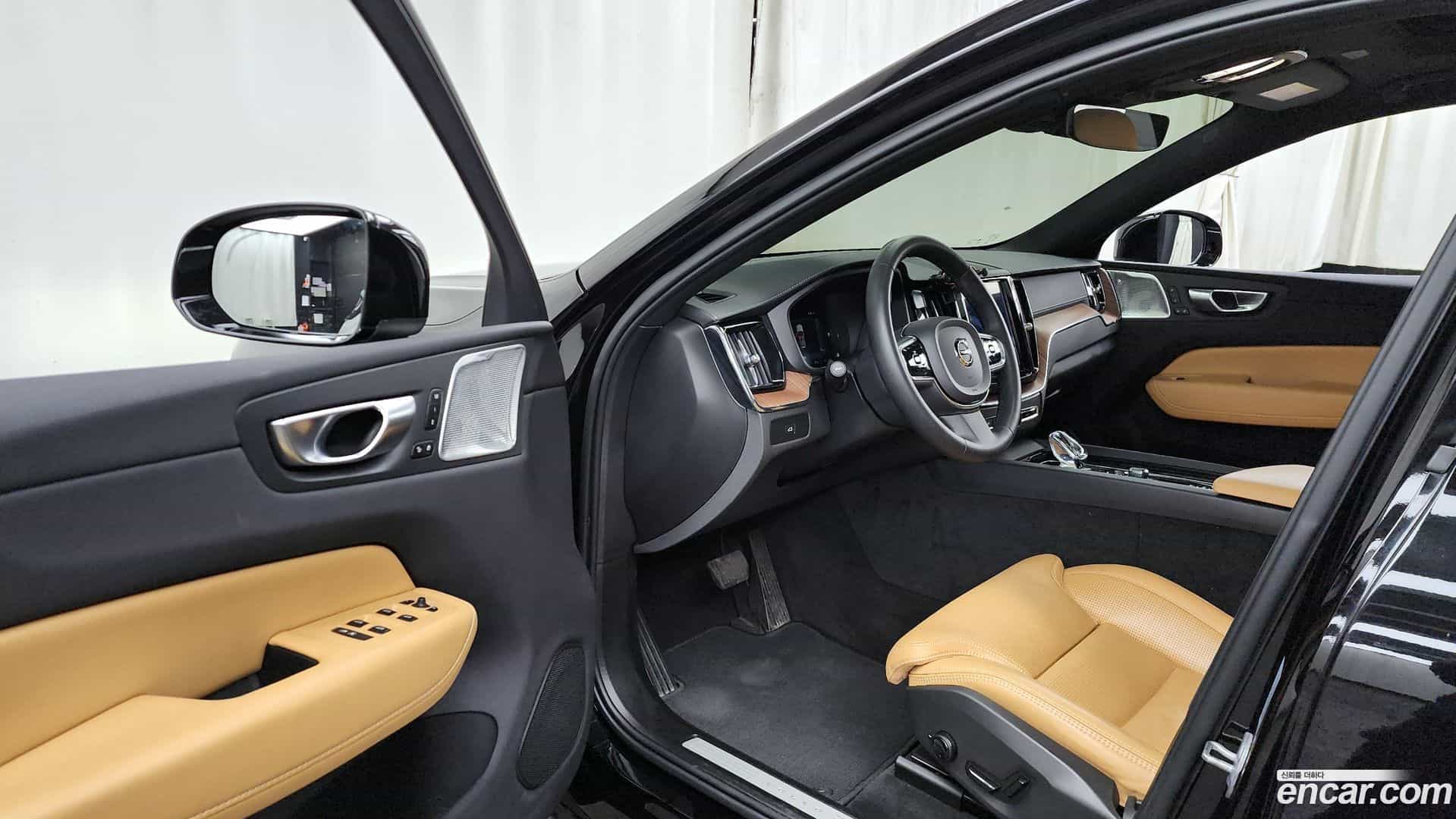 XC60 Volvo 2024.2-INNER-010