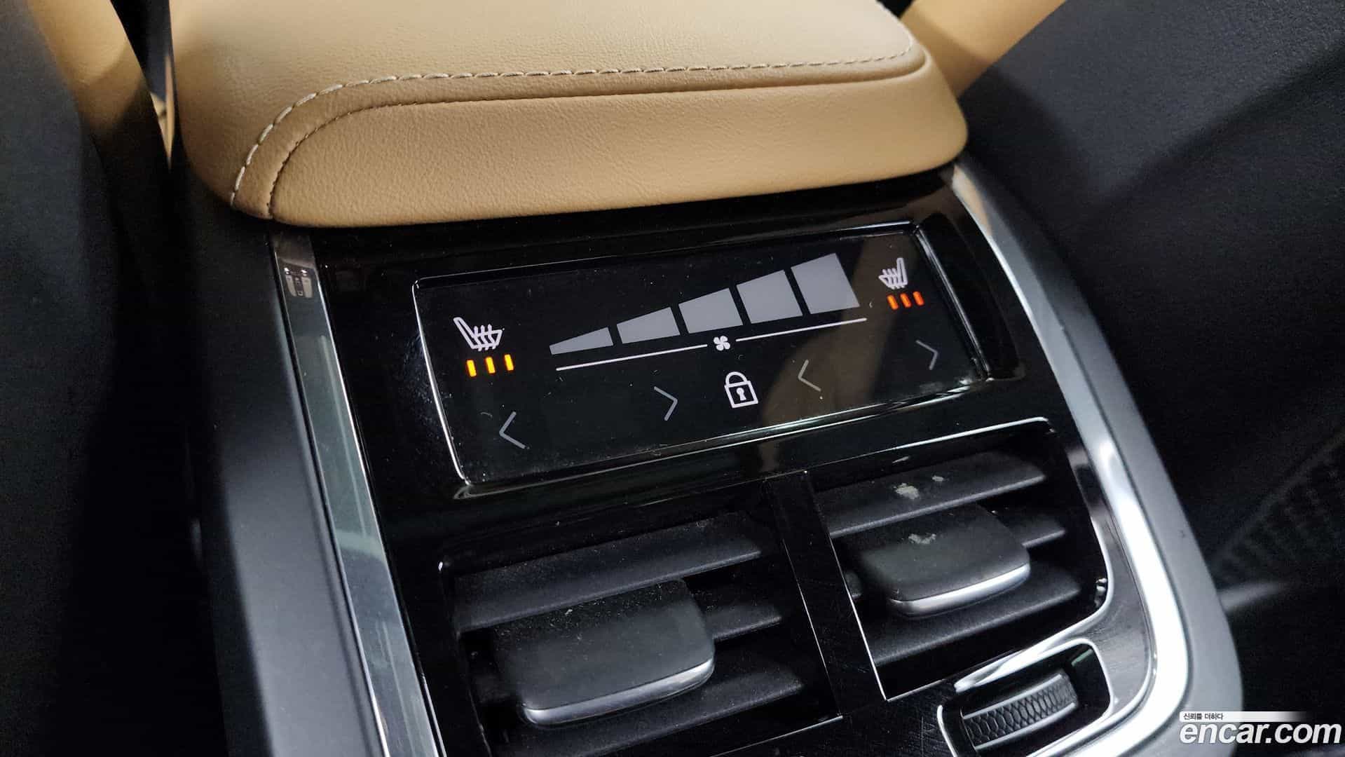XC60 Volvo 2024.2-OPTION-023