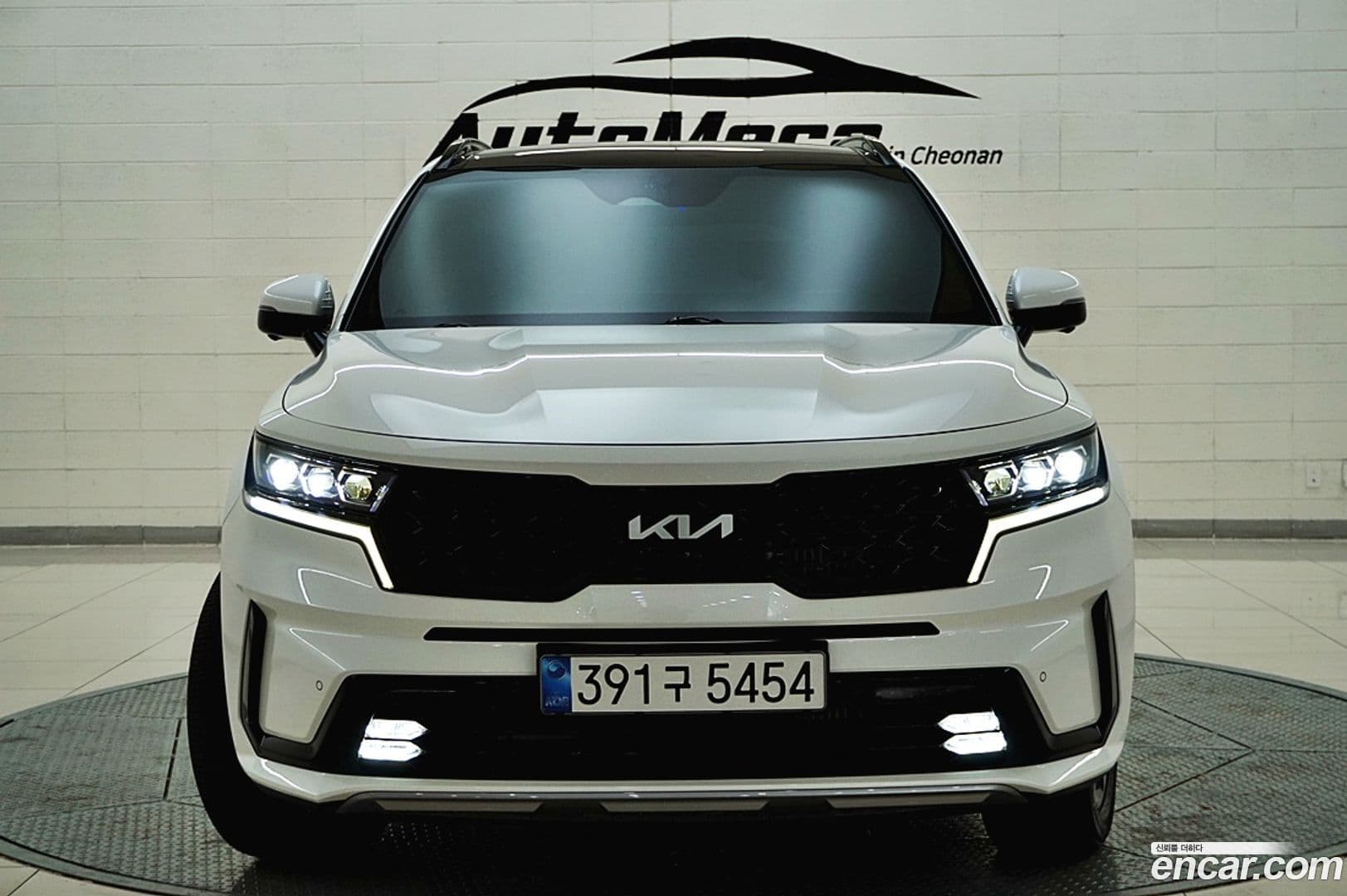 Main__Slider__Photo:Sorento Kia 2022.7-0