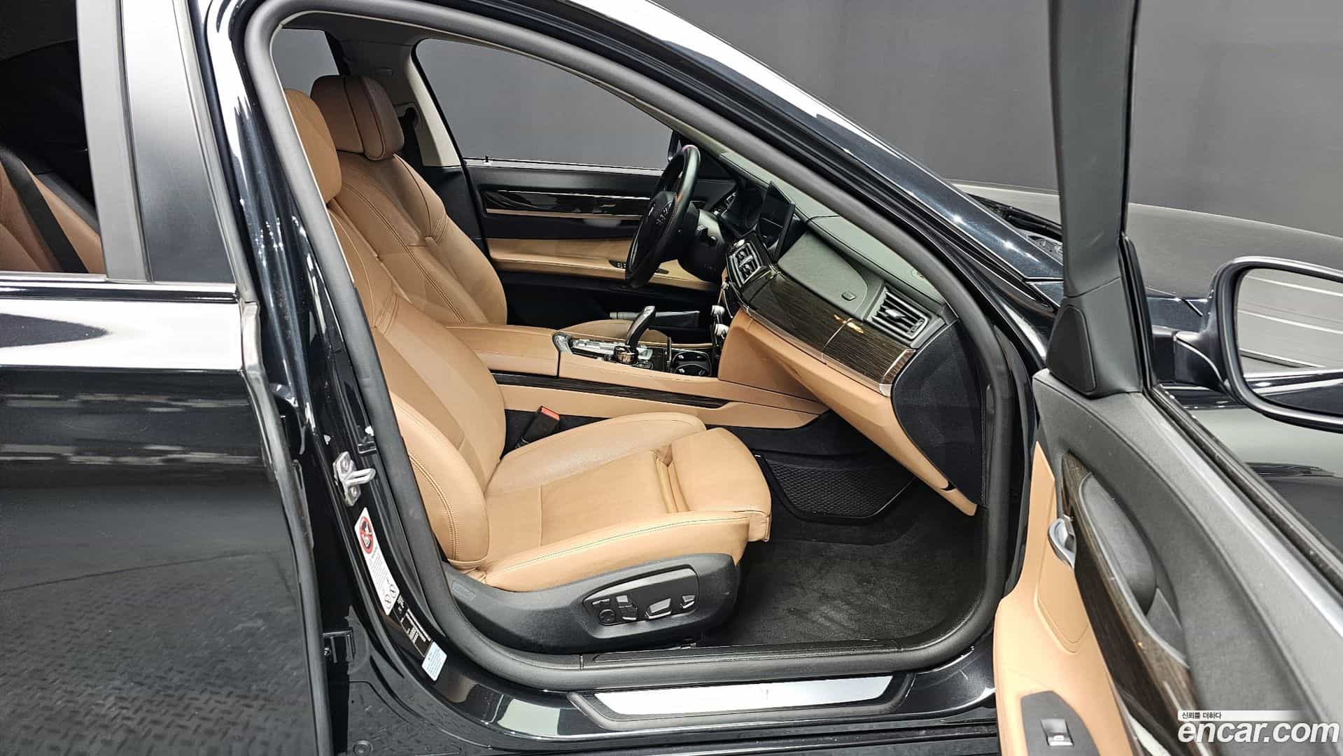 7-Series BMW 2013.1-OPTION-015