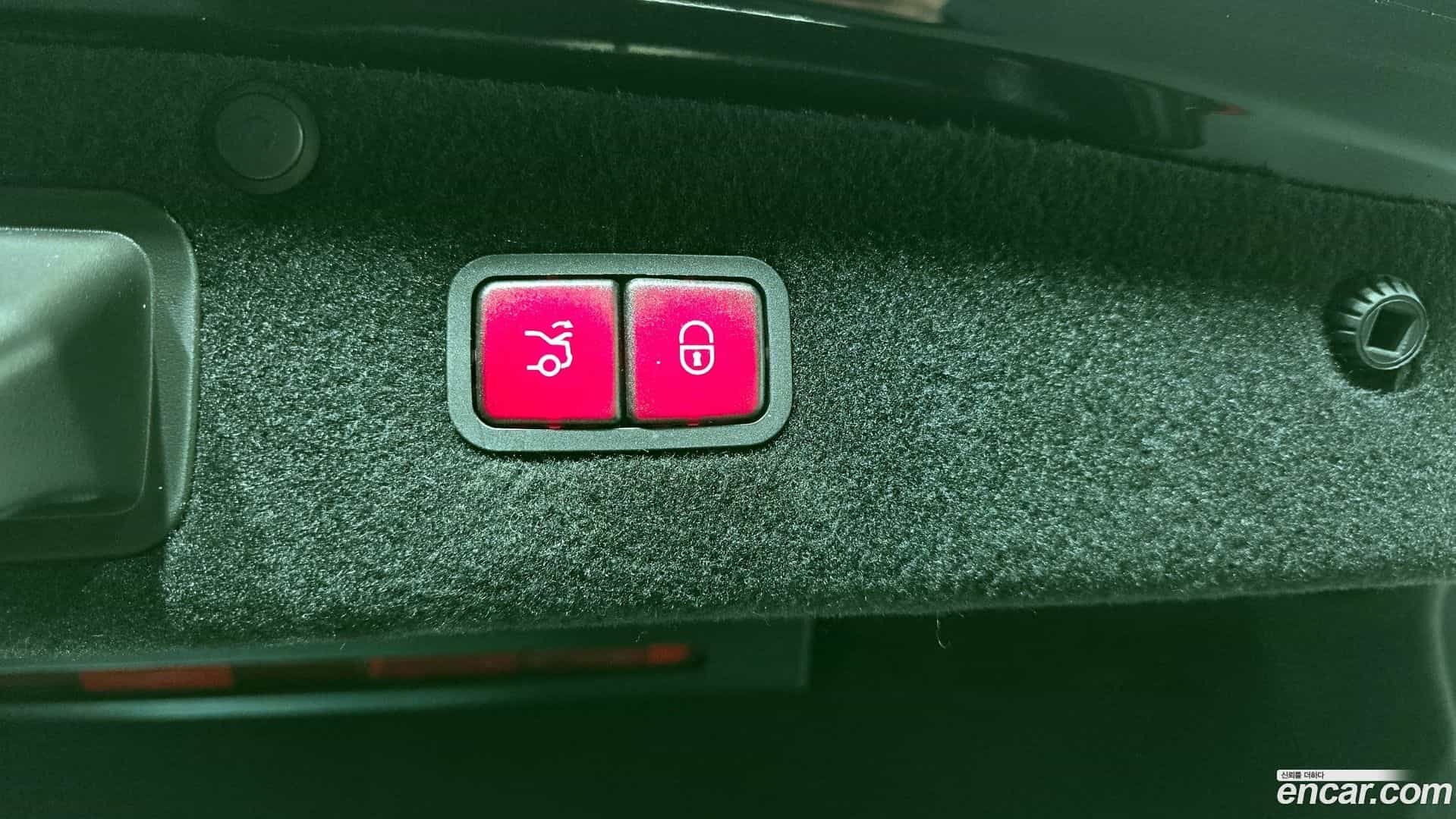 S-Class Mercedes-Benz 2018.11-OPTION-024