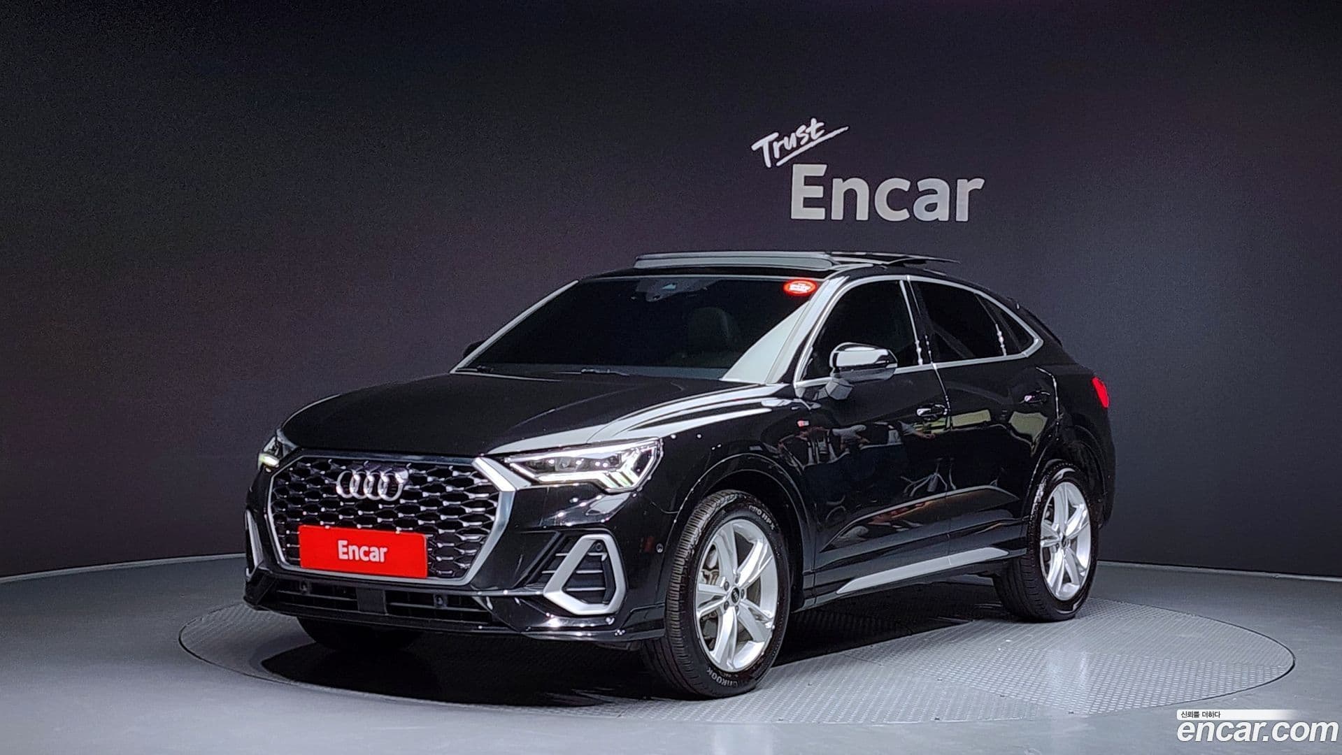 Main__Slider__Photo:Q3 Audi 2022.8-0