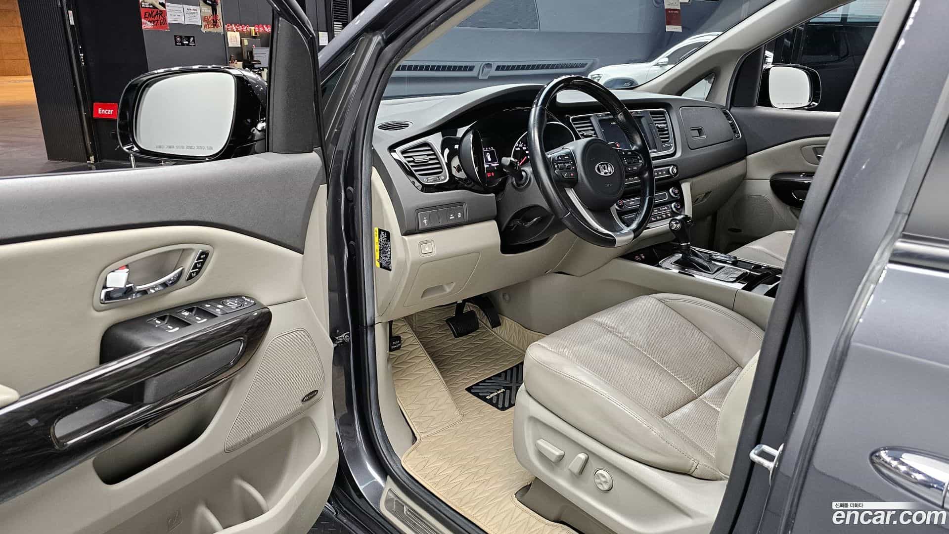 Canival Kia 2015.11-OPTION-015