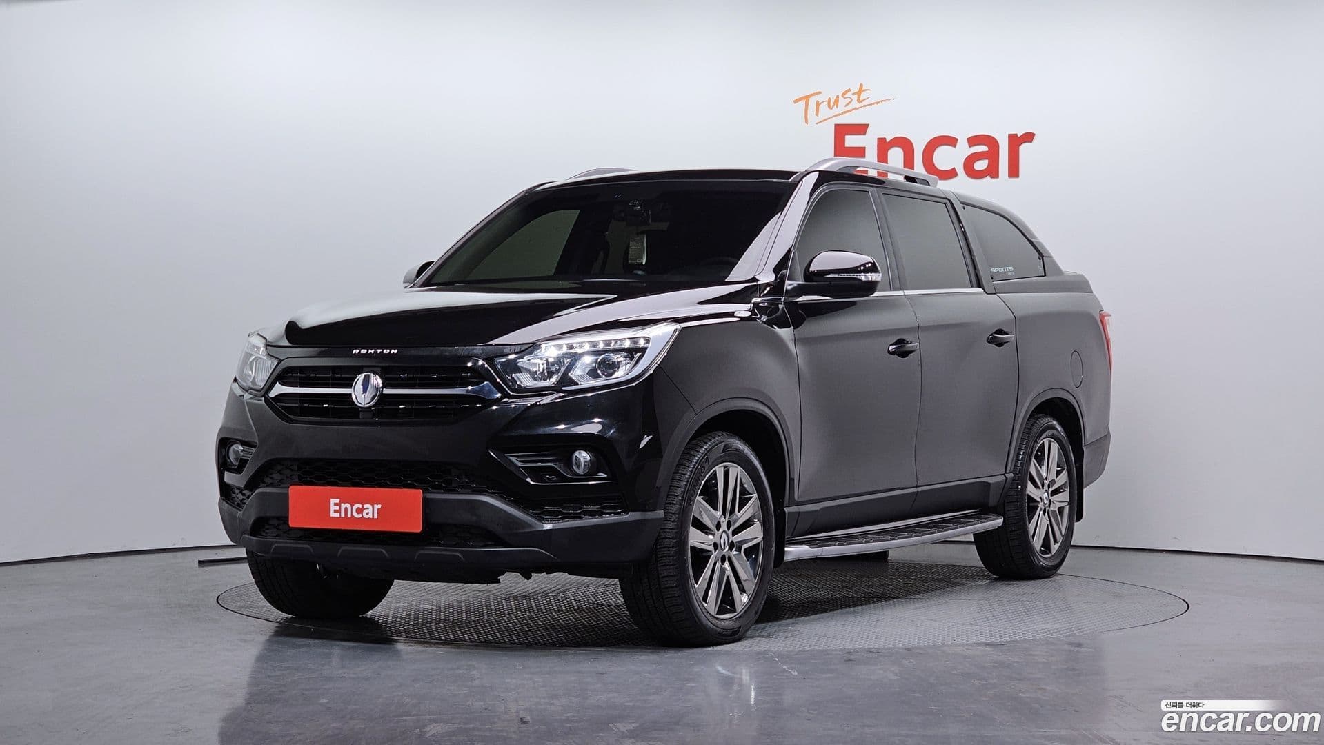 Main__Slider__Photo:Rexton KG Mobility 2018.1-0