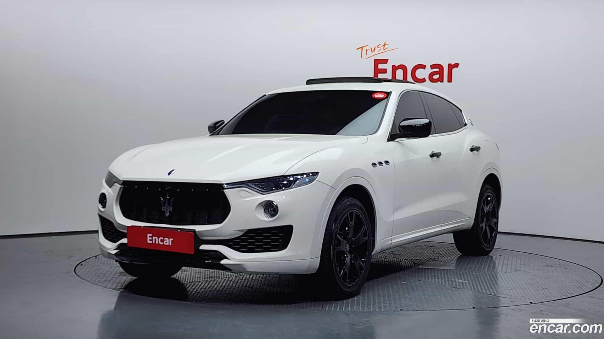 Levante Maserati 2017.3-OUTER-001