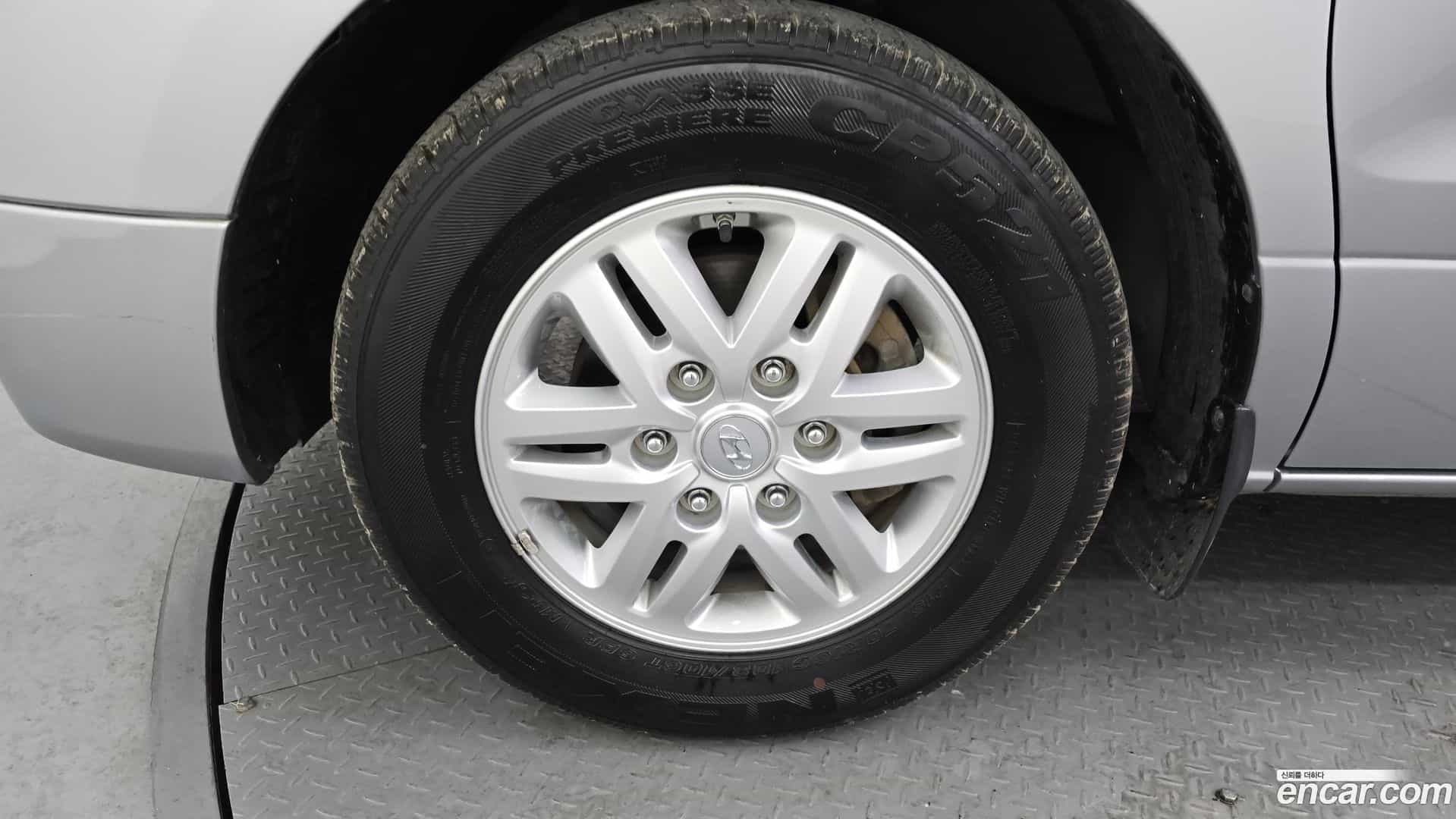 Starex Hyundai 2017.8-OUTER-005