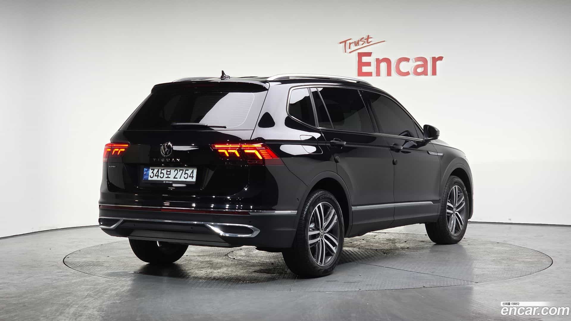 Tiguan Volkswagen 2024.10-OUTER-002