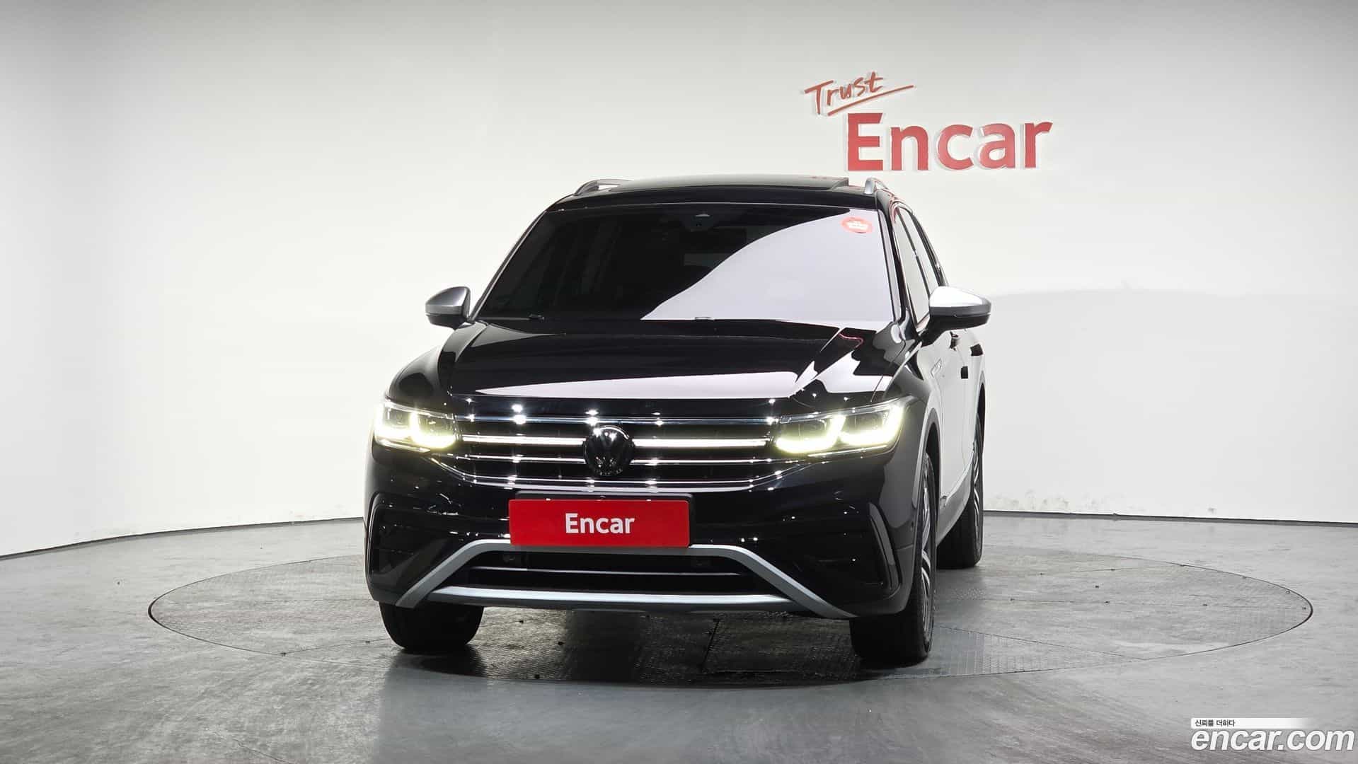 Tiguan Volkswagen 2024.10-OUTER-003