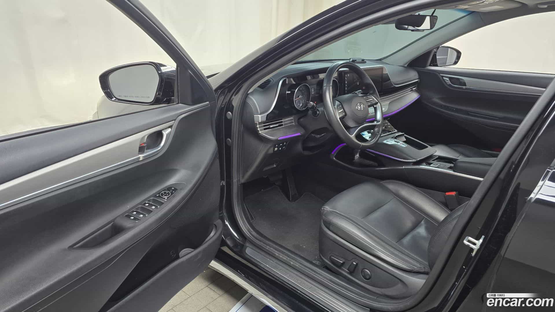 Grandeur Hyundai 2021.5-INNER-010
