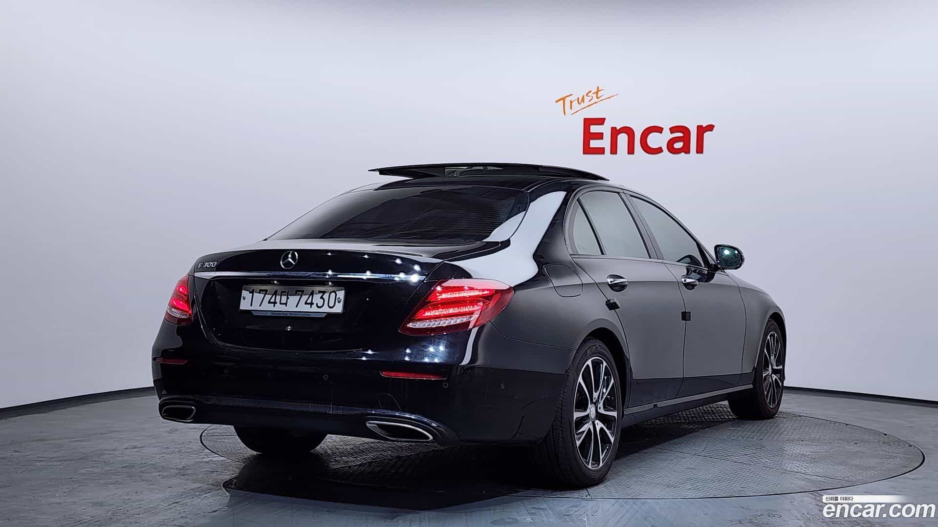 E-Class Mercedes-Benz 2016.7-OUTER-002