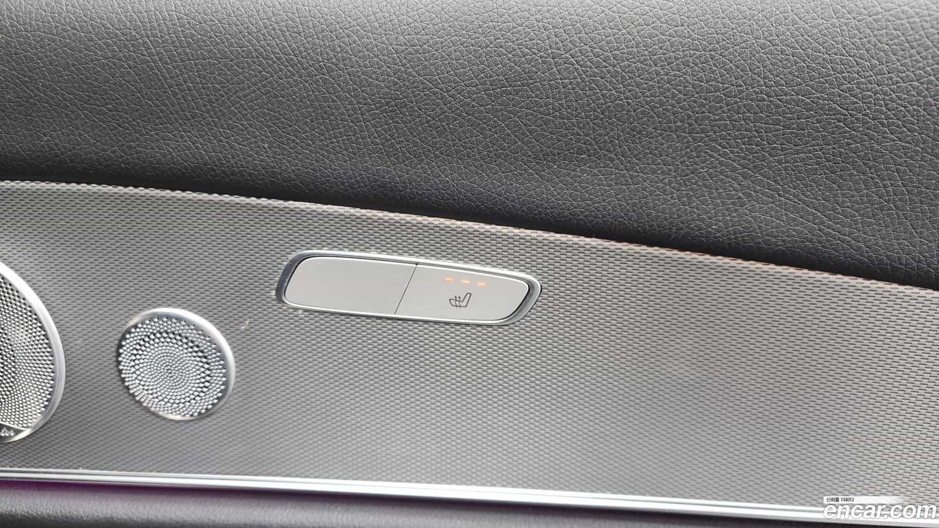 E-Class Mercedes-Benz 2016.7-OPTION-023