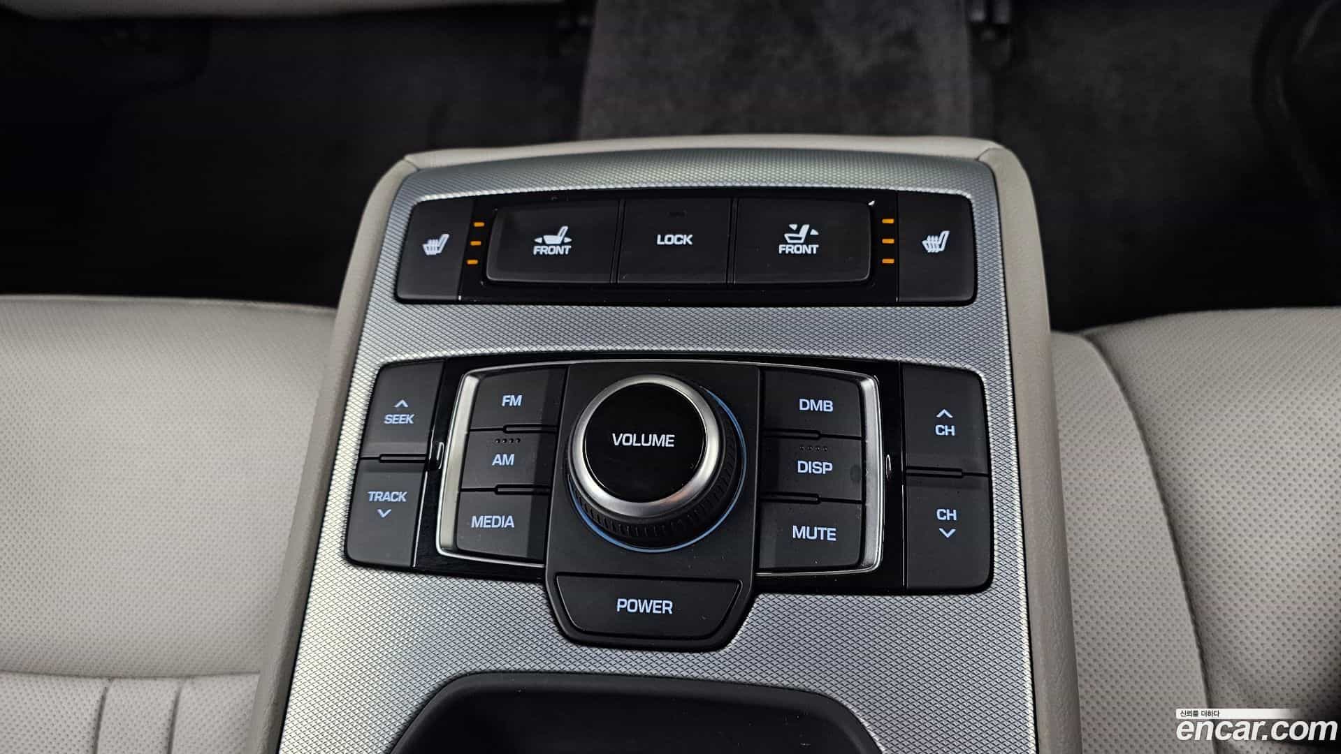 G80 Genesis 2019.3-OPTION-023