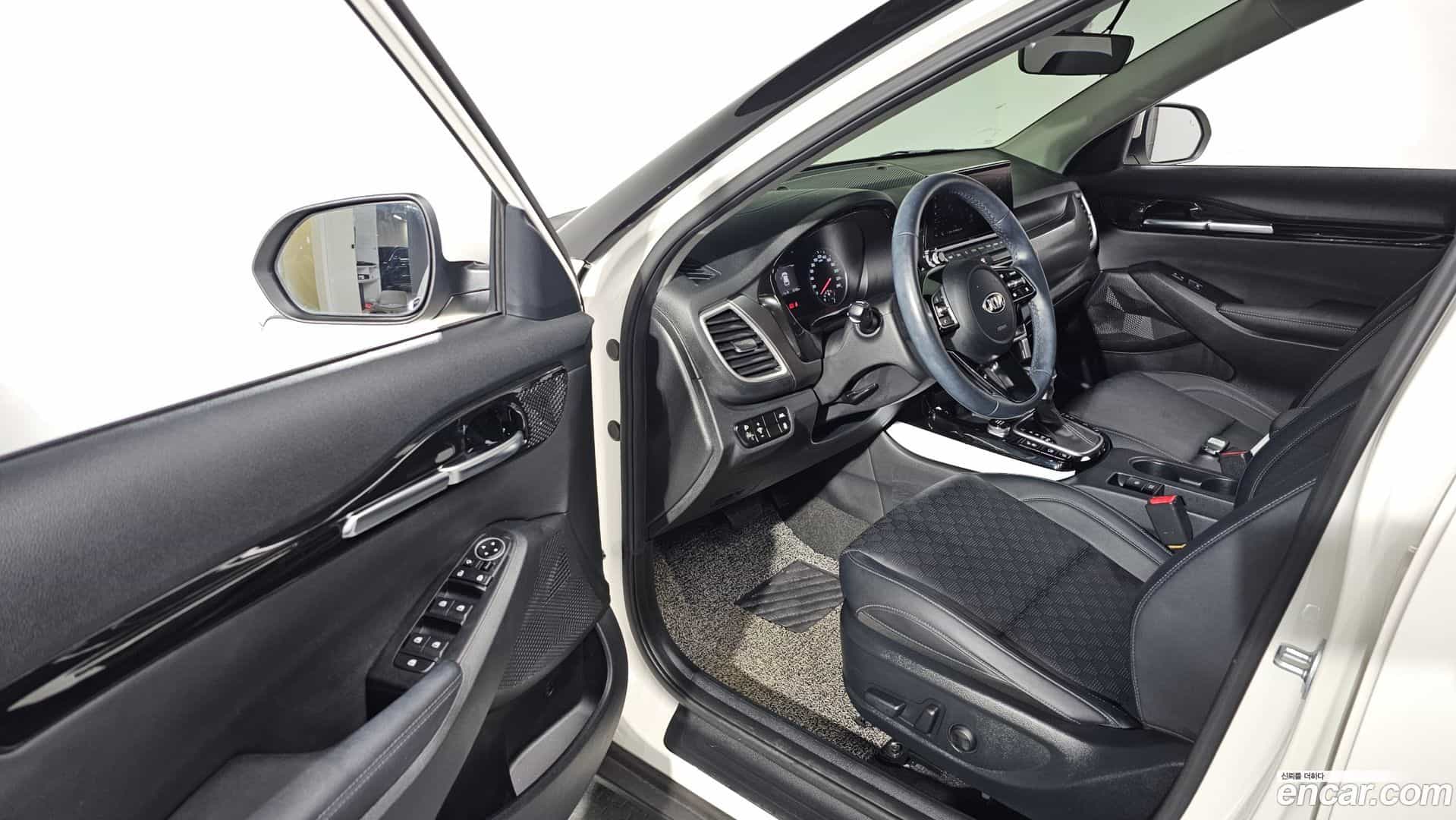 Seltos Kia 2021.3-OPTION-015