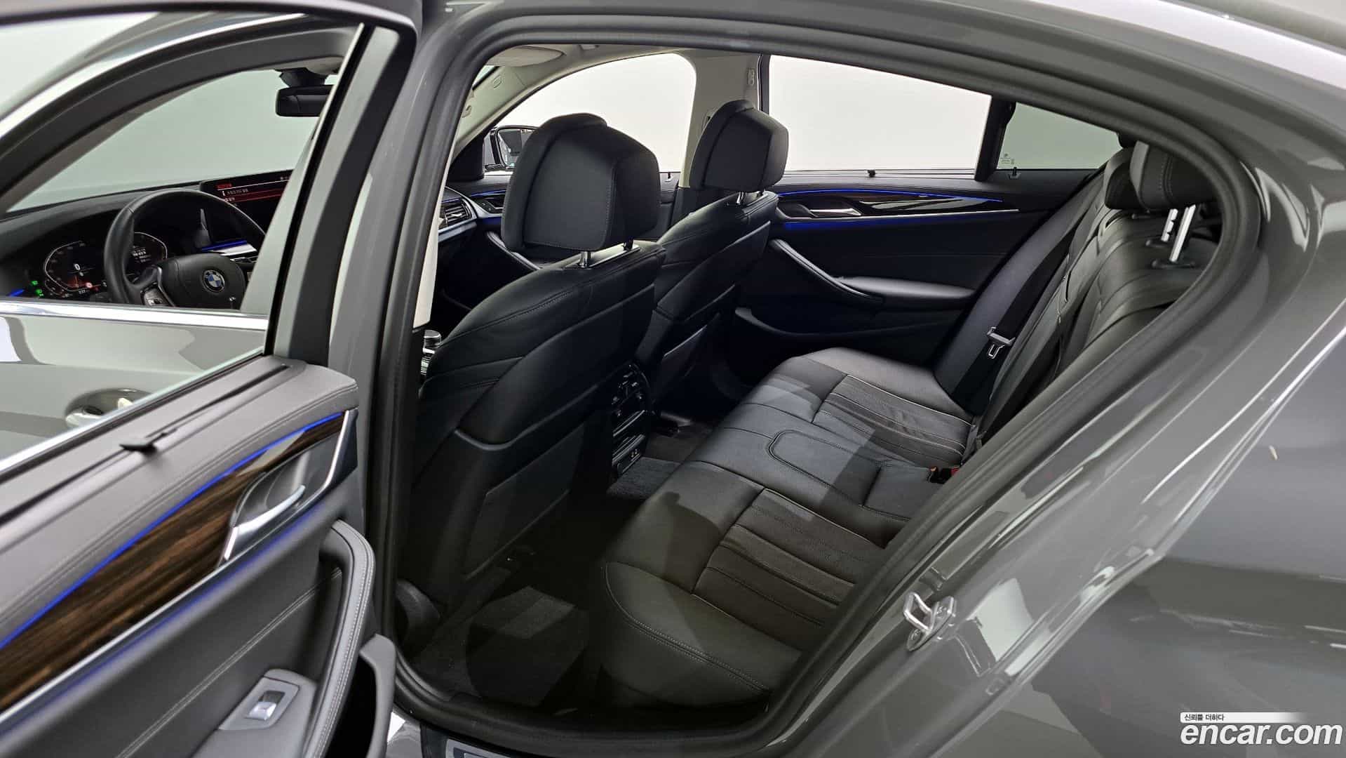 5-Series BMW 2022.8-OPTION-015