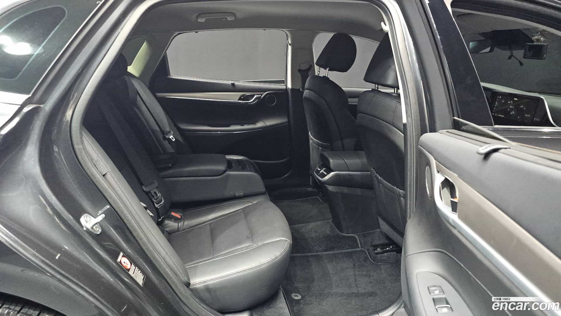 Grandeur Hyundai 2020.0-OPTION-016
