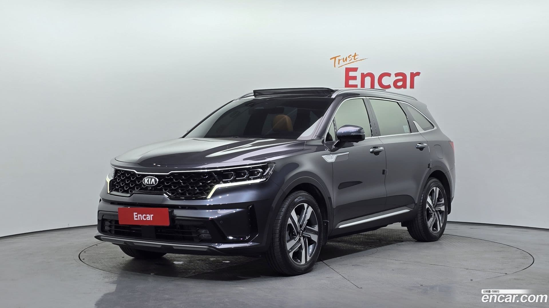 Main__Slider__Photo:Sorento Kia 2020.2-0