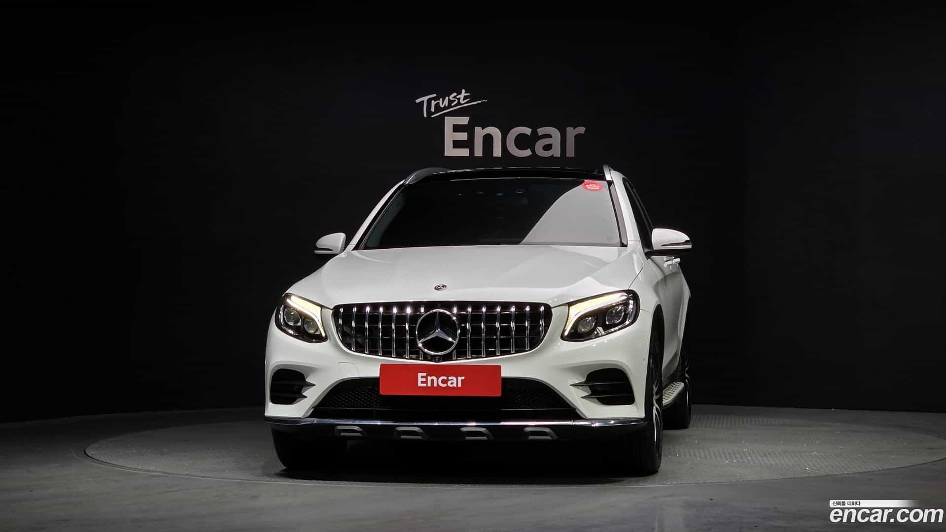 GLC-Class Mercedes-Benz 2018.6-OUTER-003
