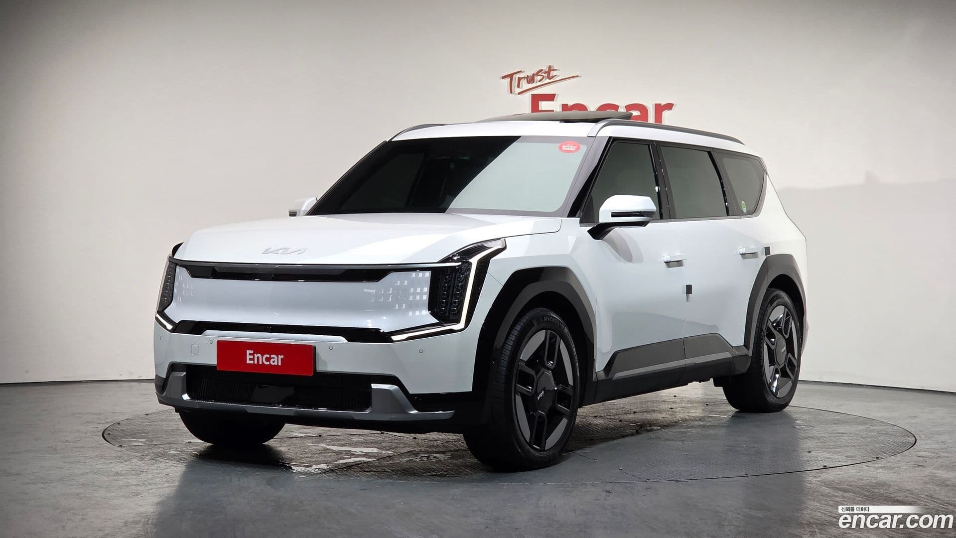 Main__Slider__Photo:EV9 Kia 2023.8-0