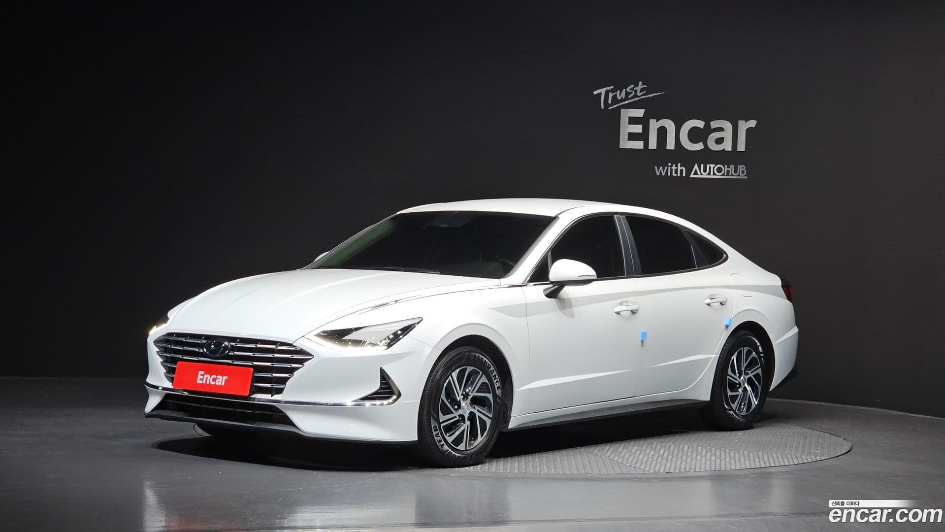 Main__Slider__Photo:Sonata Hyundai 2020.11-0