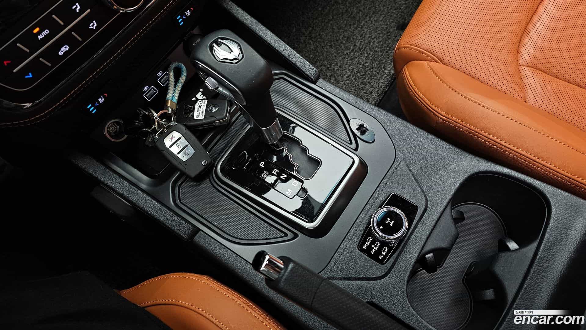 Rexton KG Mobility 2022.1-INNER-009