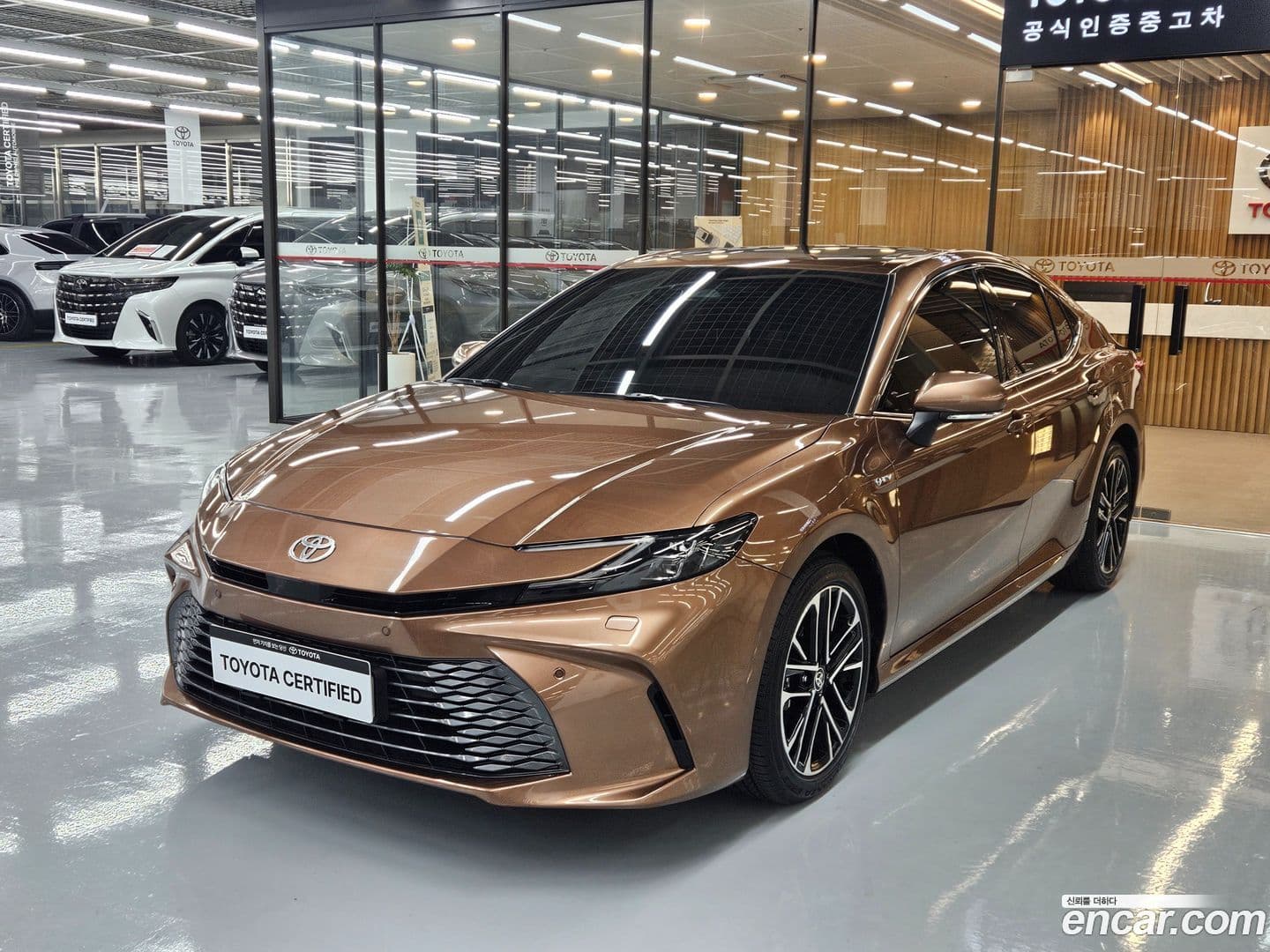 Main__Slider__Photo:Camry Toyota 2025.6-0