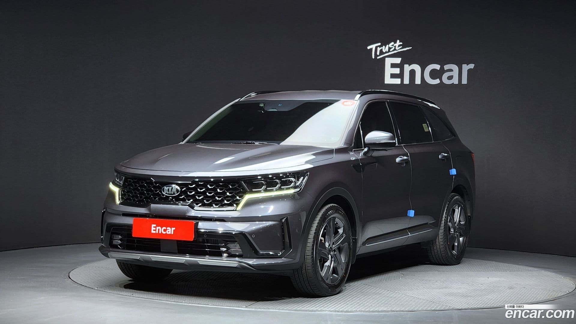 Main__Slider__Photo:Sorento Kia 2021.0-0