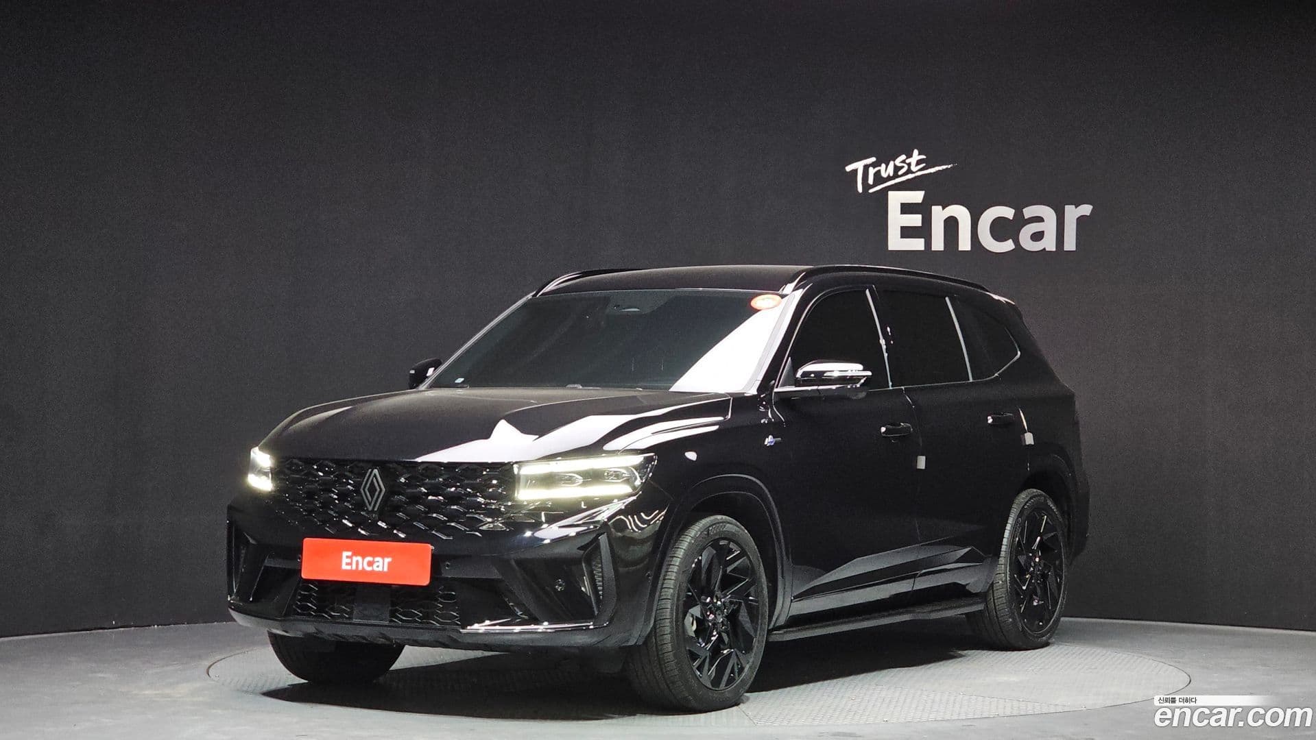 Main__Slider__Photo:Grand Koleos Renault Korea 2025.3-0