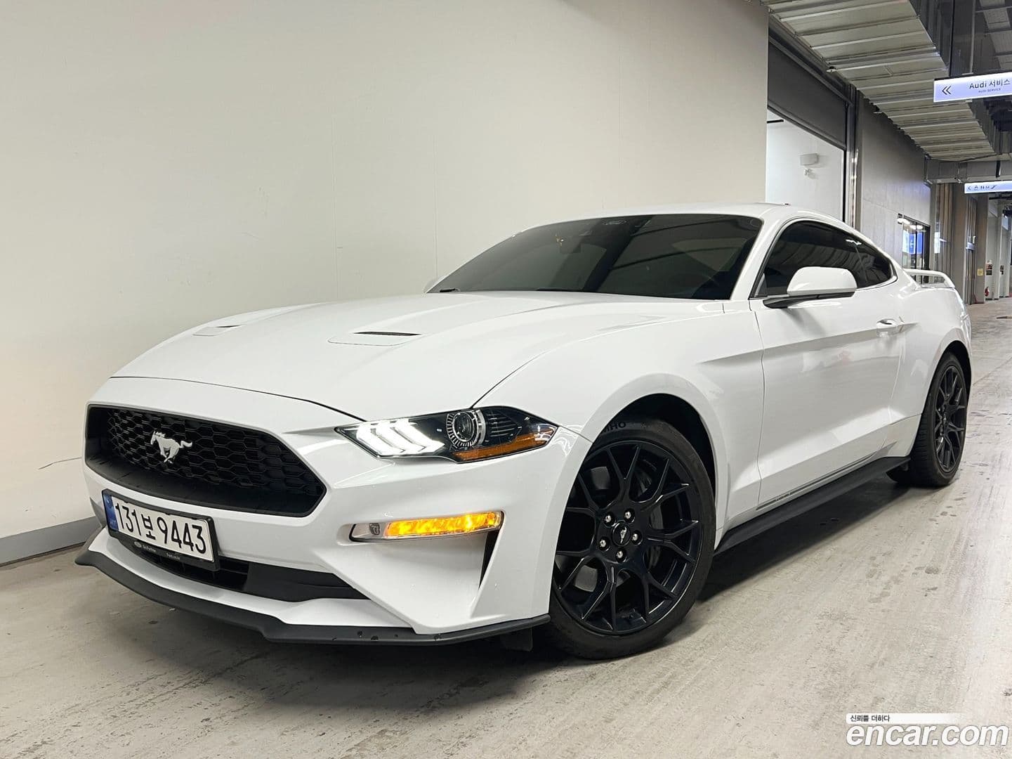 Main__Slider__Photo:Mustang Ford 2023.7-0