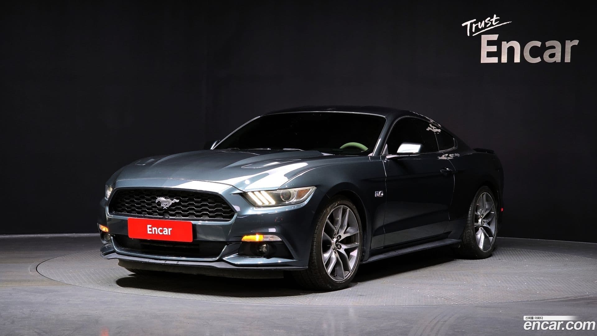 Main__Slider__Photo:Mustang Ford 2015.3-0