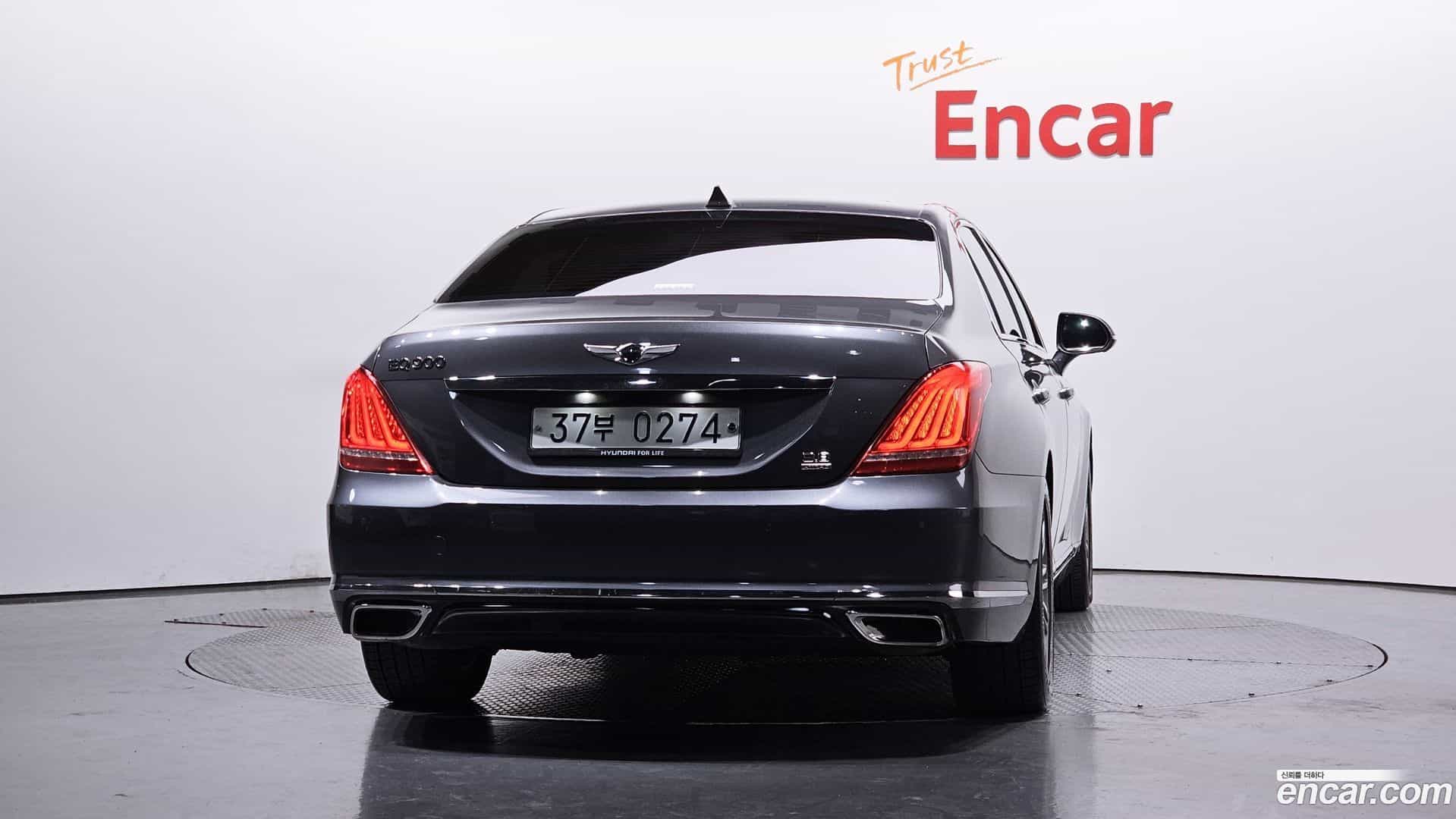 EQ900 Genesis 2016.5-OUTER-004