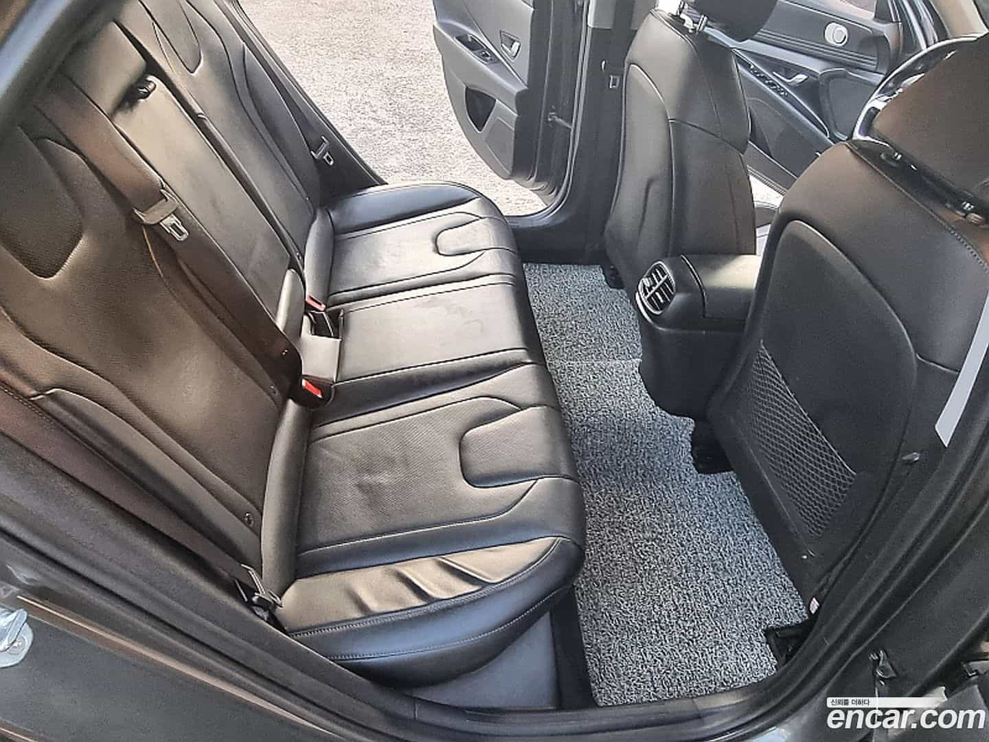AVANTE Hyundai 2022.0-OPTION-019