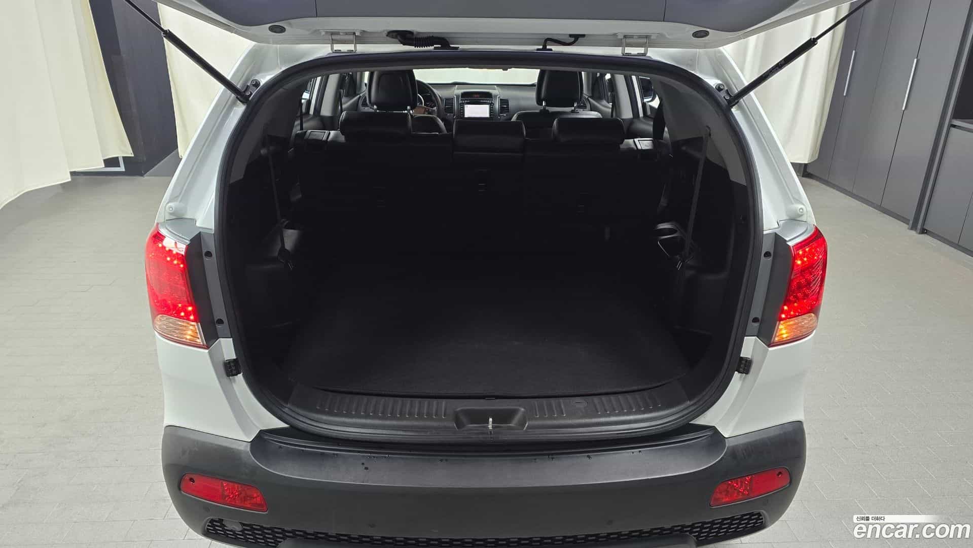 Sorento Kia 2011.8-OPTION-024