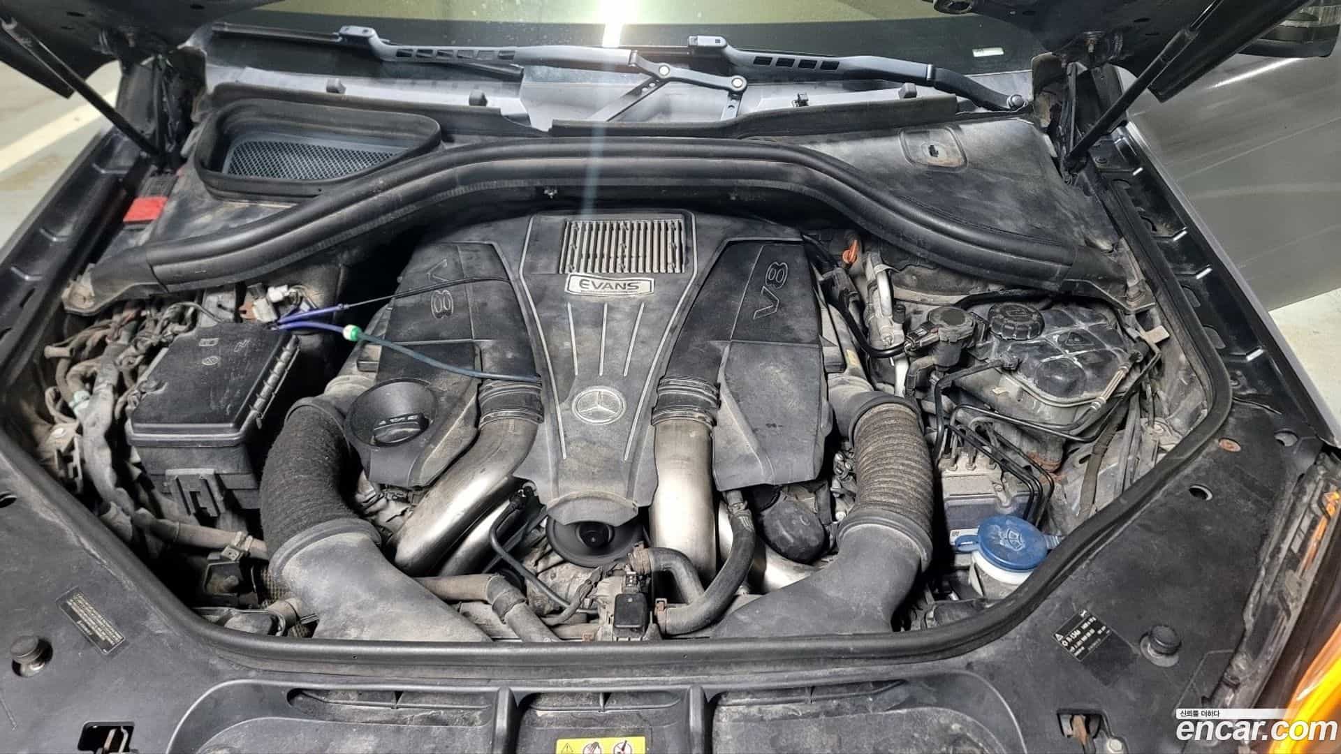 GL-Class Mercedes-Benz 2013.11-OPTION-021