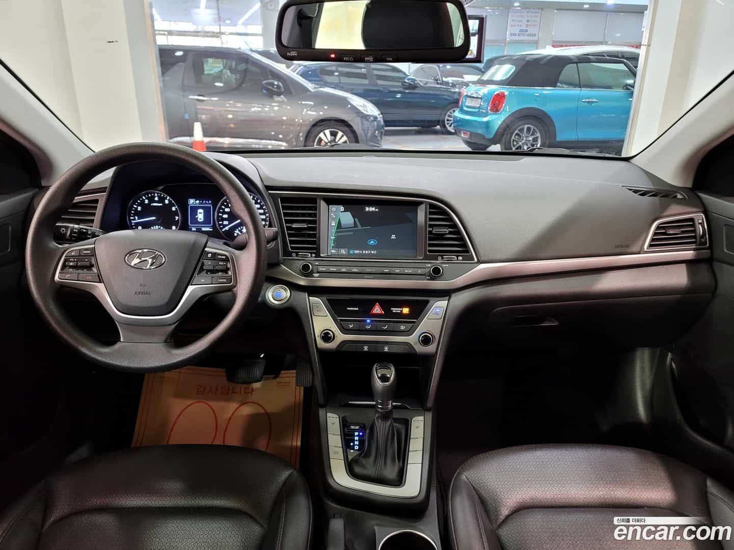 AVANTE Hyundai 2018.7-INNER-009