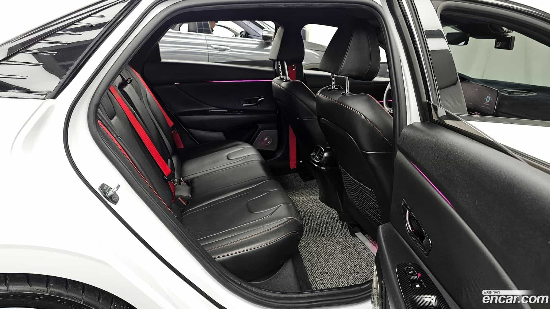 AVANTE Hyundai 2021.2-OPTION-016
