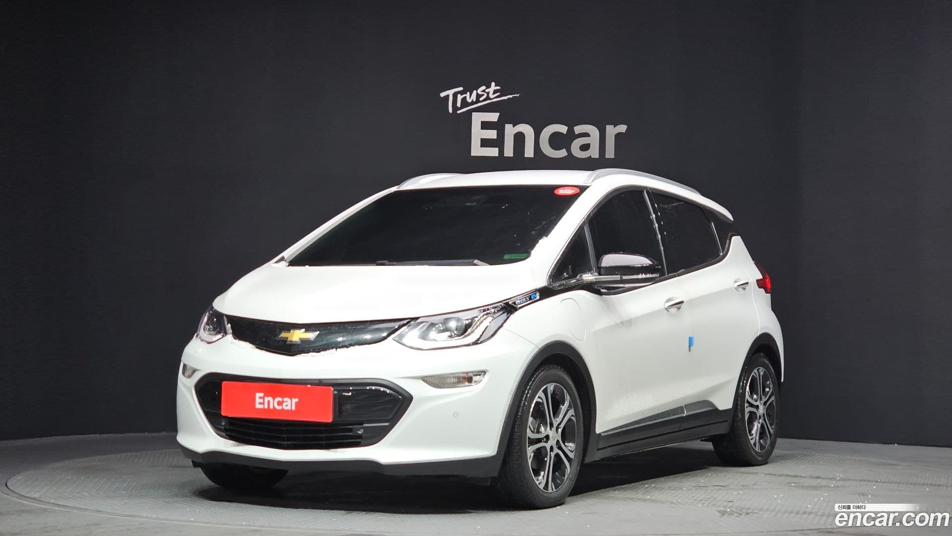 Main__Slider__Photo:Bolt EV Chevrolet 2019.11-0