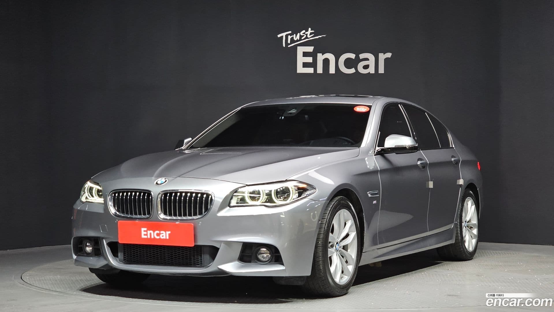 Main__Slider__Photo:5-Series BMW 2015.11-0