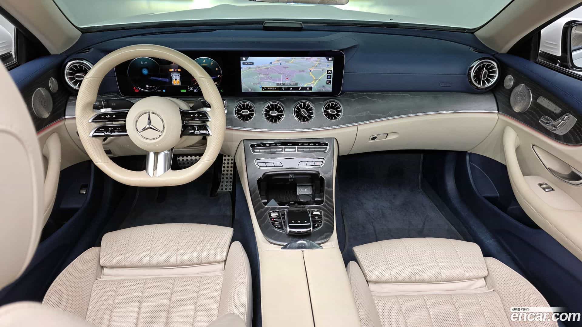 E-Class Mercedes-Benz 2021.4-INNER-007