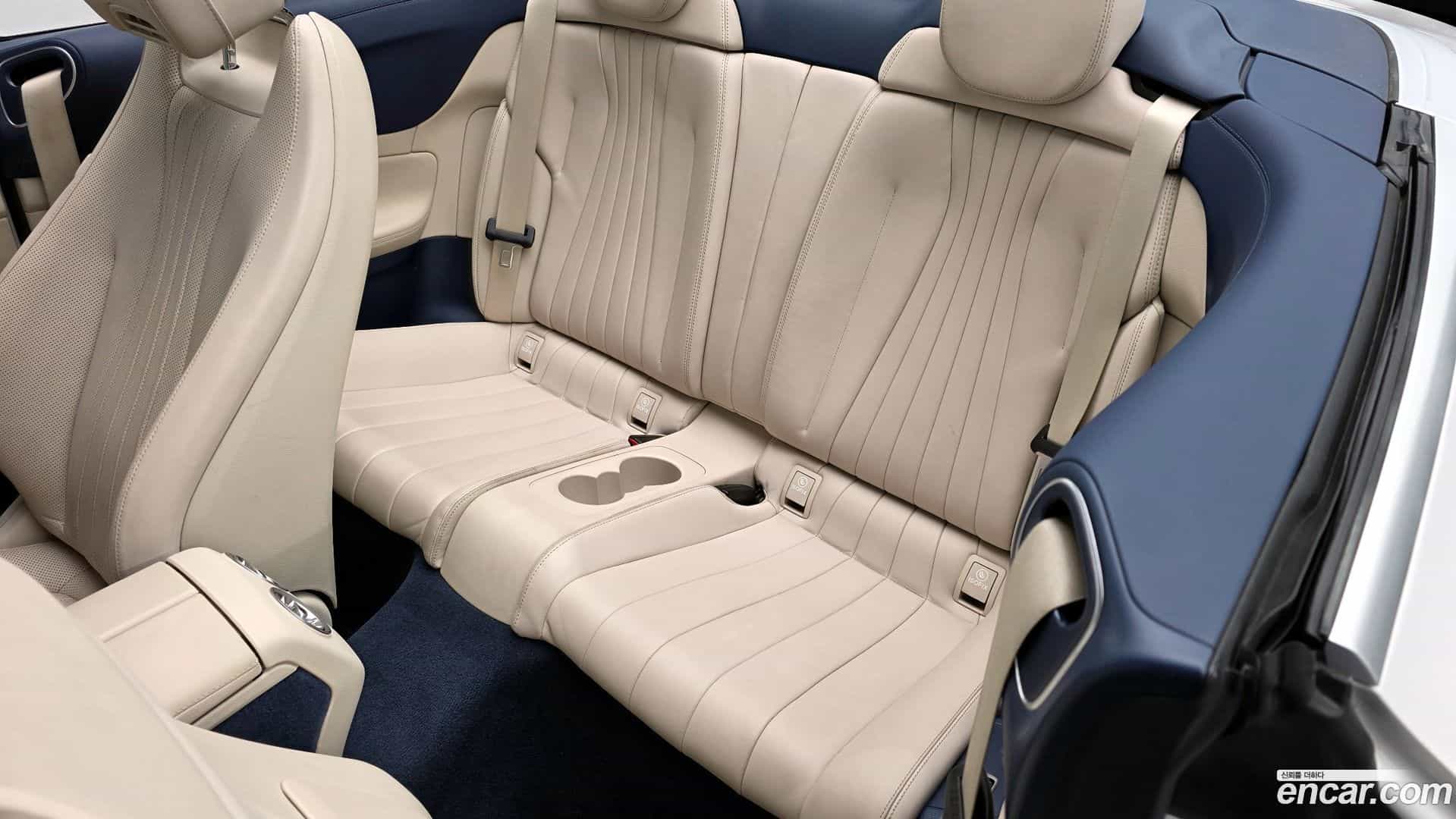 E-Class Mercedes-Benz 2021.4-OPTION-016