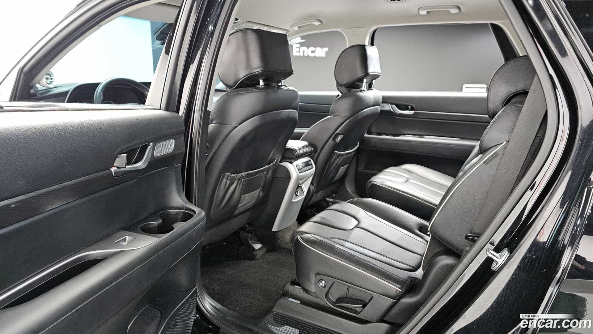 Palisade Hyundai 2022.2-INNER-010