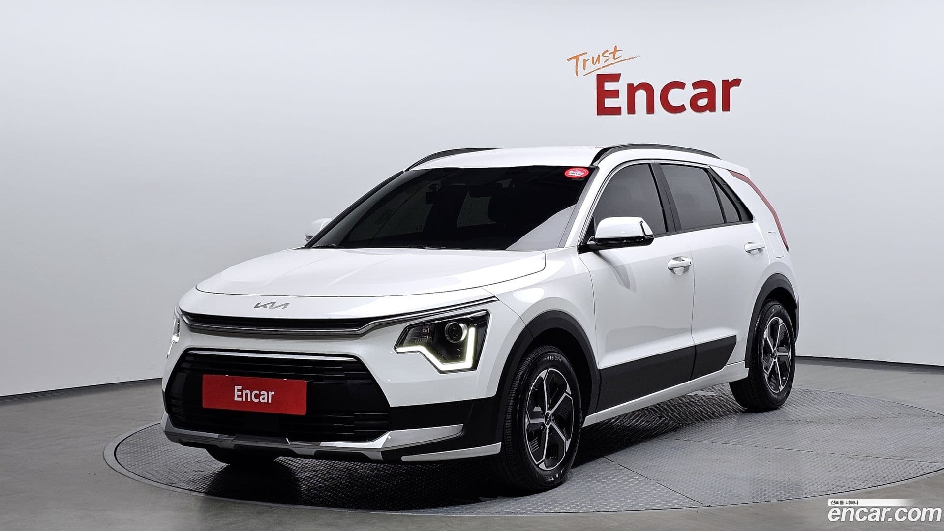 Main__Slider__Photo:Niro Kia 2025.4-0