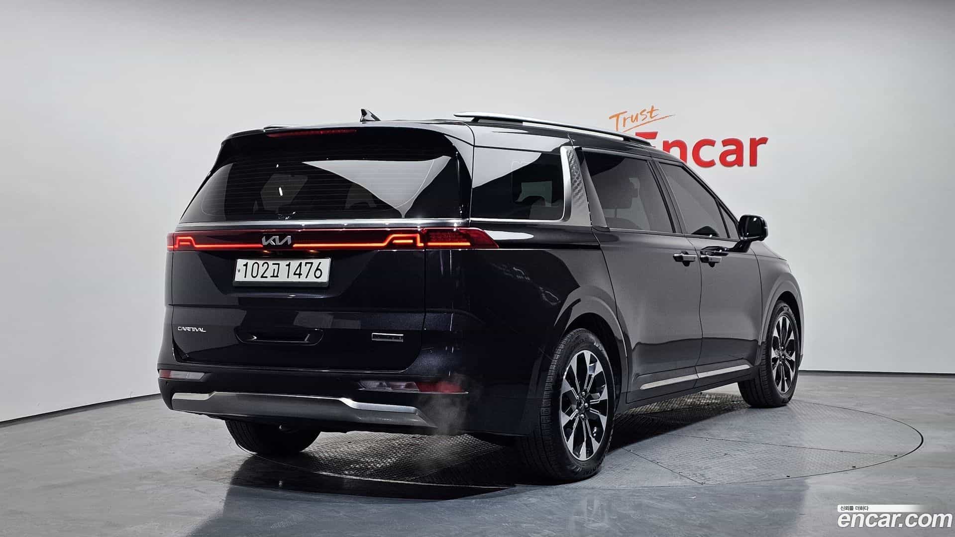 Canival Kia 2023.0-OUTER-002