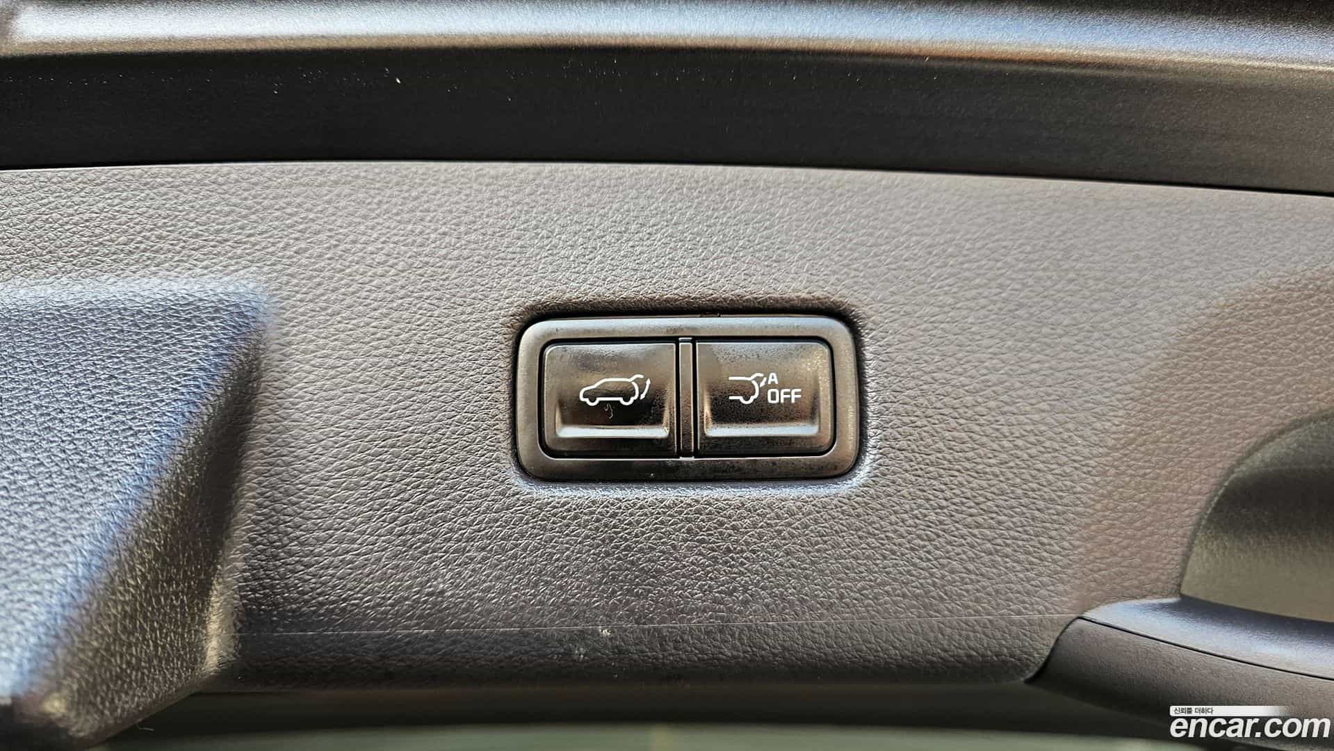 Canival Kia 2023.0-OPTION-024